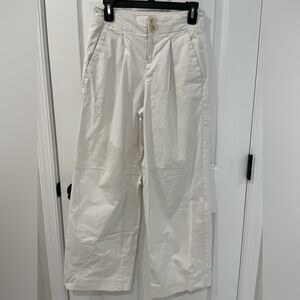 A New Day 98% Cotton Blend Stretch White Straight Leg Pants Women’s Size 2